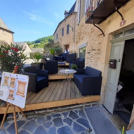 Bed and Breakfast Chez Tifille Эстен Экстерьер фото
