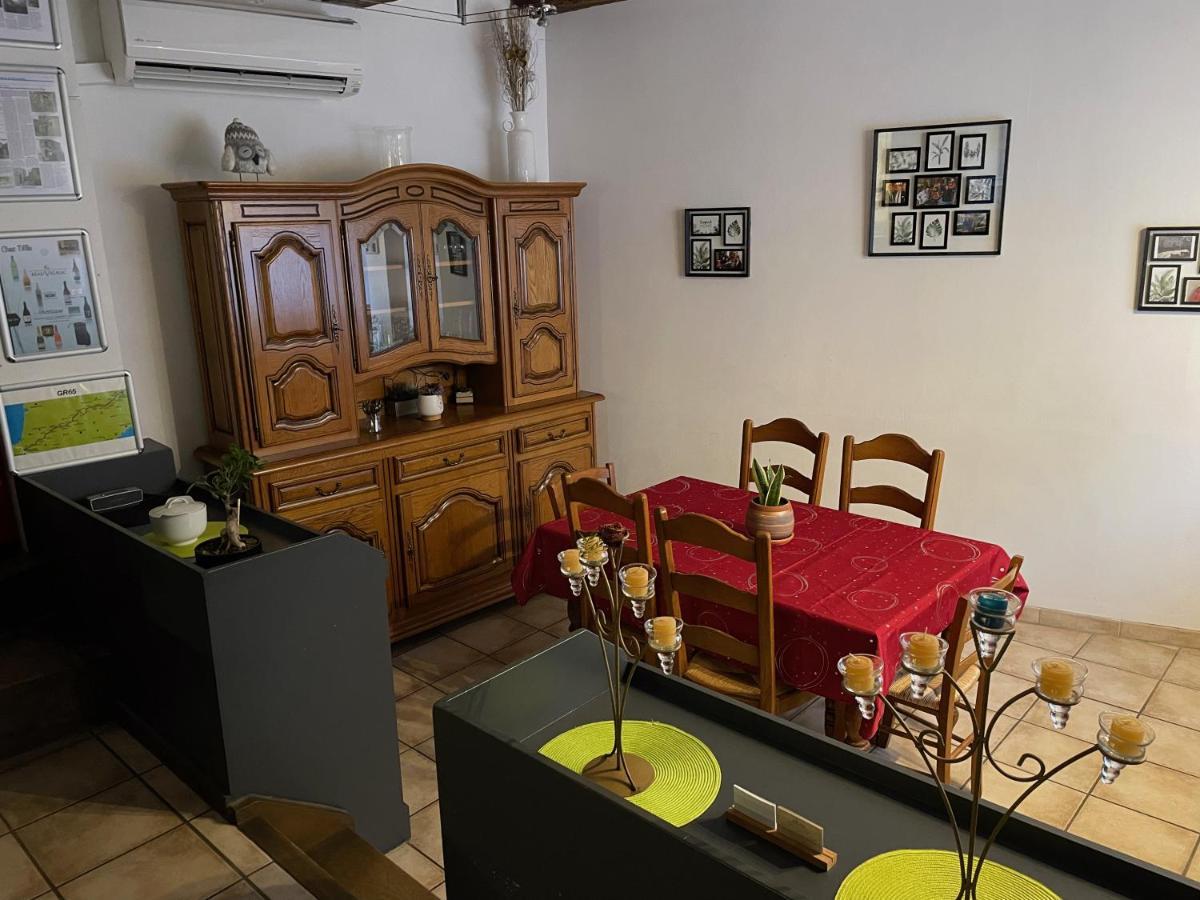 Bed and Breakfast Chez Tifille Эстен Экстерьер фото