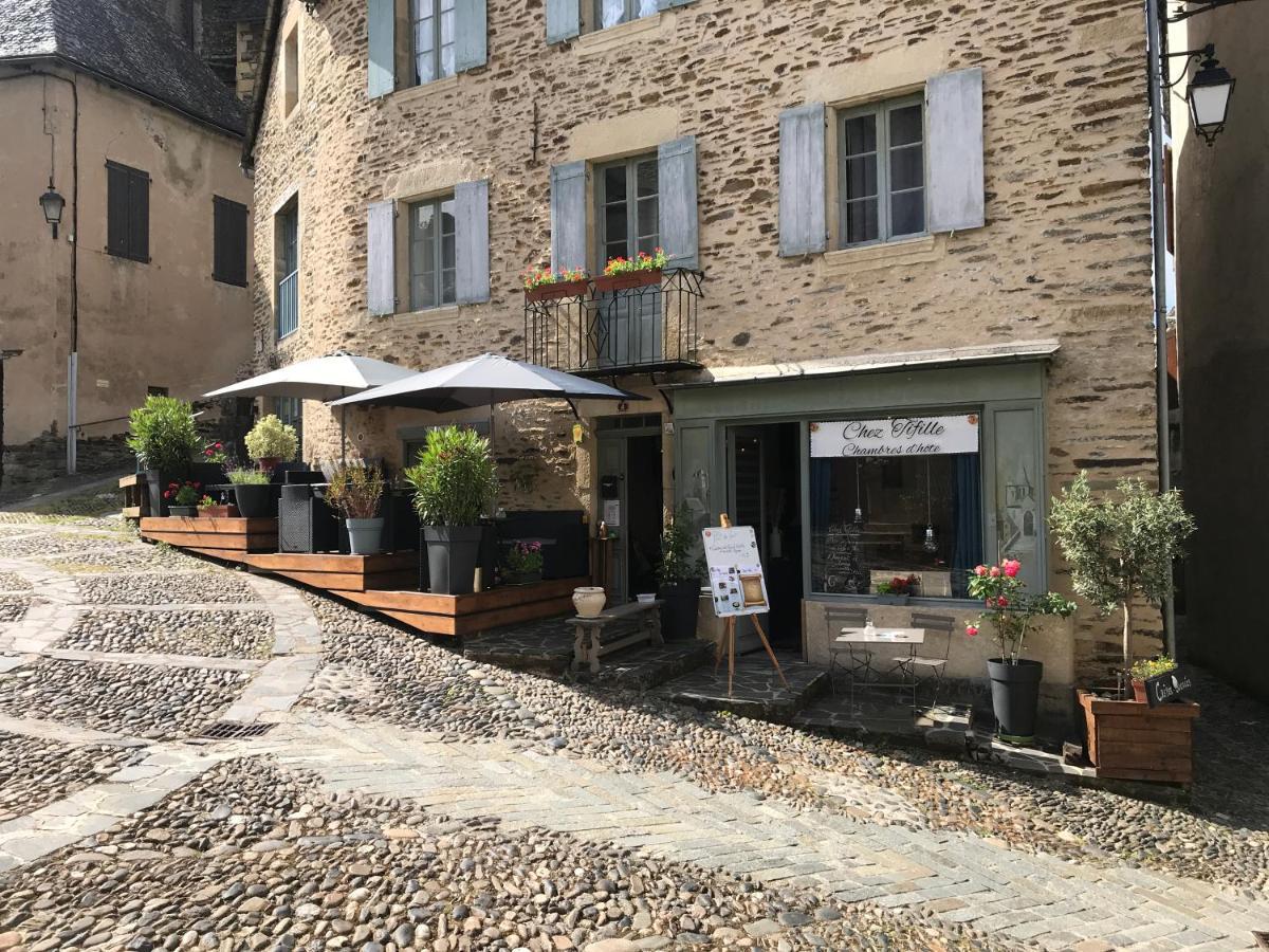 Bed and Breakfast Chez Tifille Эстен Экстерьер фото